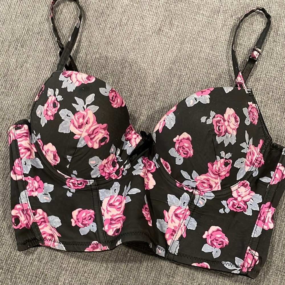 Hot Topics Morbid Threads Bustier 34B